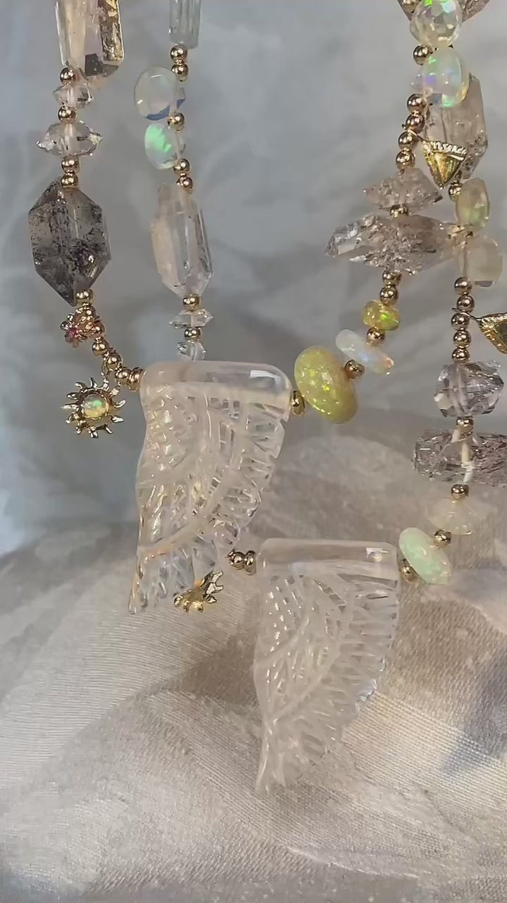 Divine Messenger, Seraphim Wing