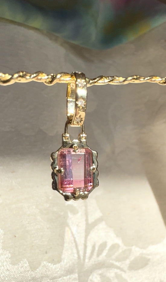 Lucky Flowers ❀ Electric Pink & Baby Pink Charm