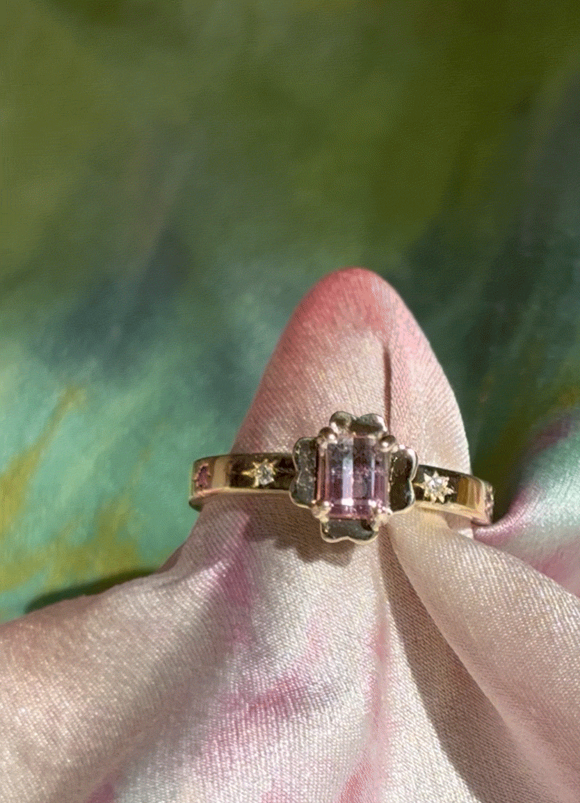 Lucky Flowers Spinner ❀ Pink & Lilac Tourmaline